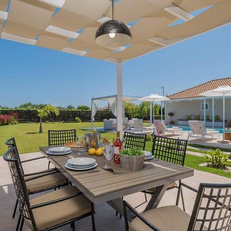 Madini Luxury Villa With Private Heated Pool Vanato Экстерьер фото