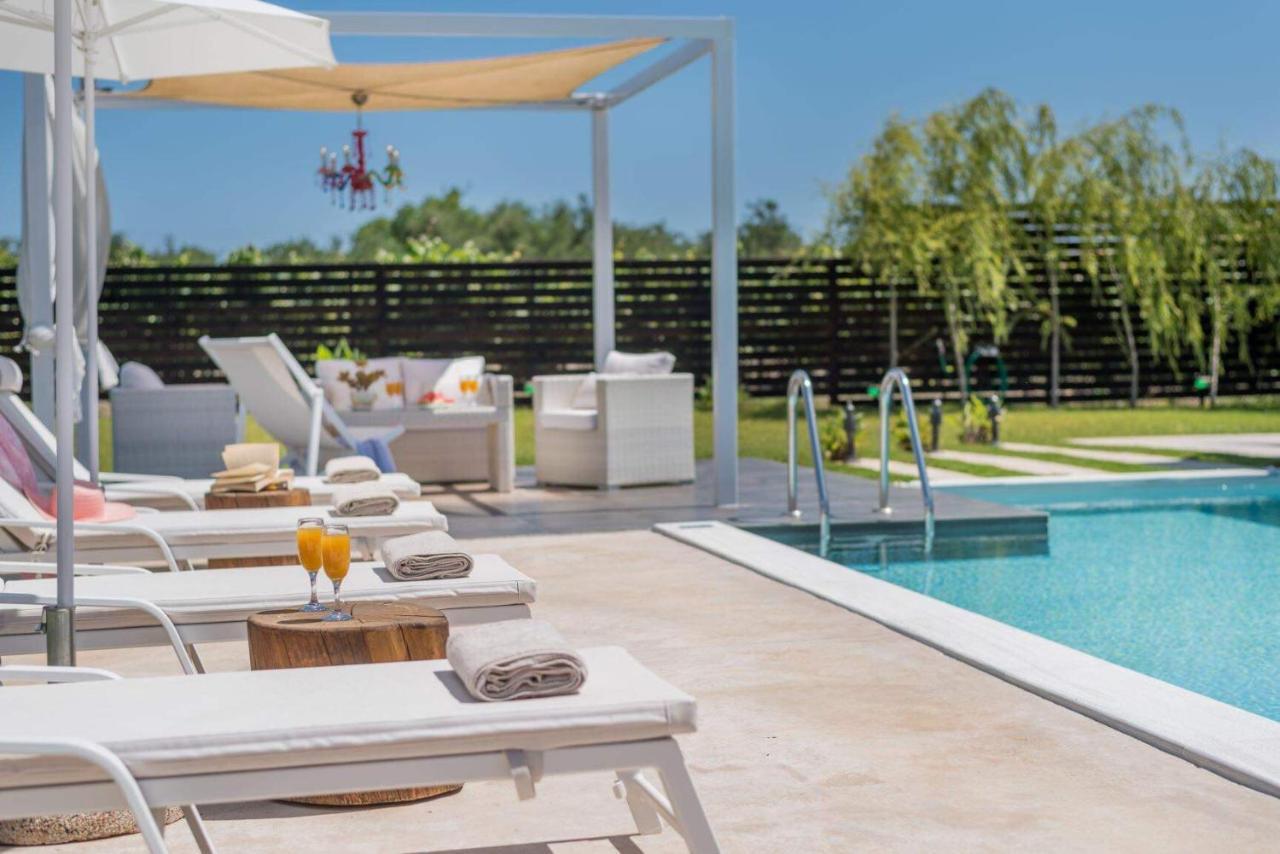 Madini Luxury Villa With Private Heated Pool Vanato Экстерьер фото